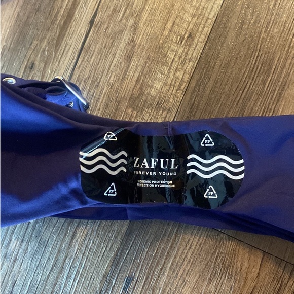 NEW NEVER WORN Zaful  Adjustable bikini - Picture 4 of 7